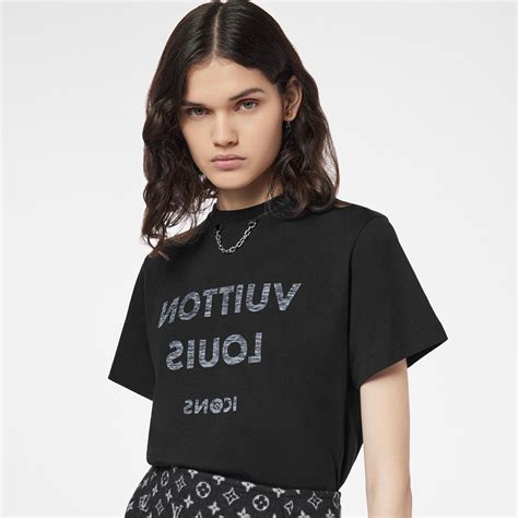 louis vuitton textured appliqué t-shirt|Louis Vuitton ready to wear shirts.